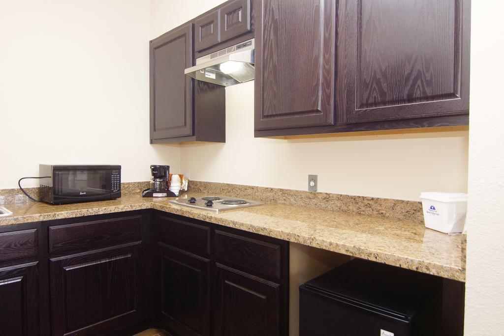 Americas Best Value Inn & Suites Cuero Rom bilde